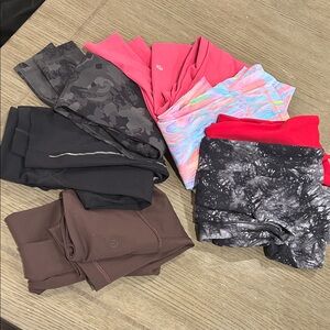 Bundle of 7 Lululemon leggings